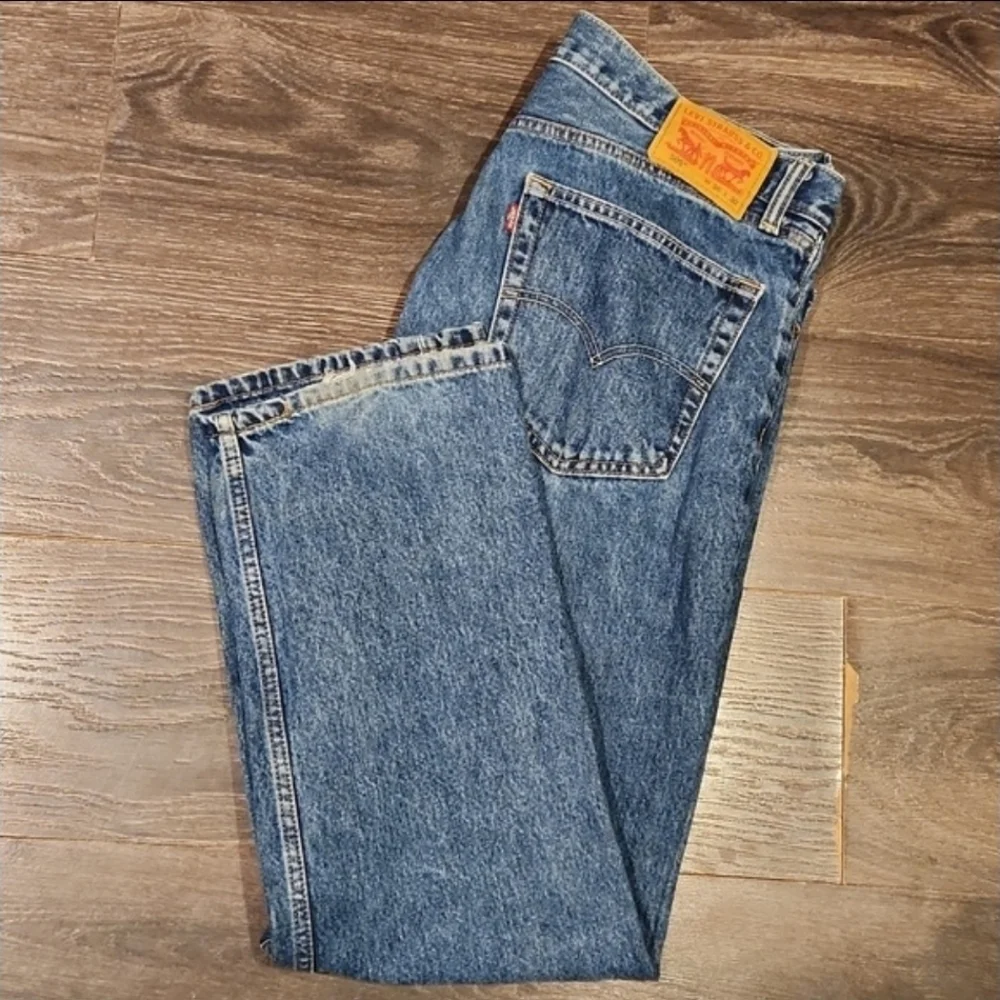 ❤️ LEVIS 505 STRAIGHT LEG JEANS, 36